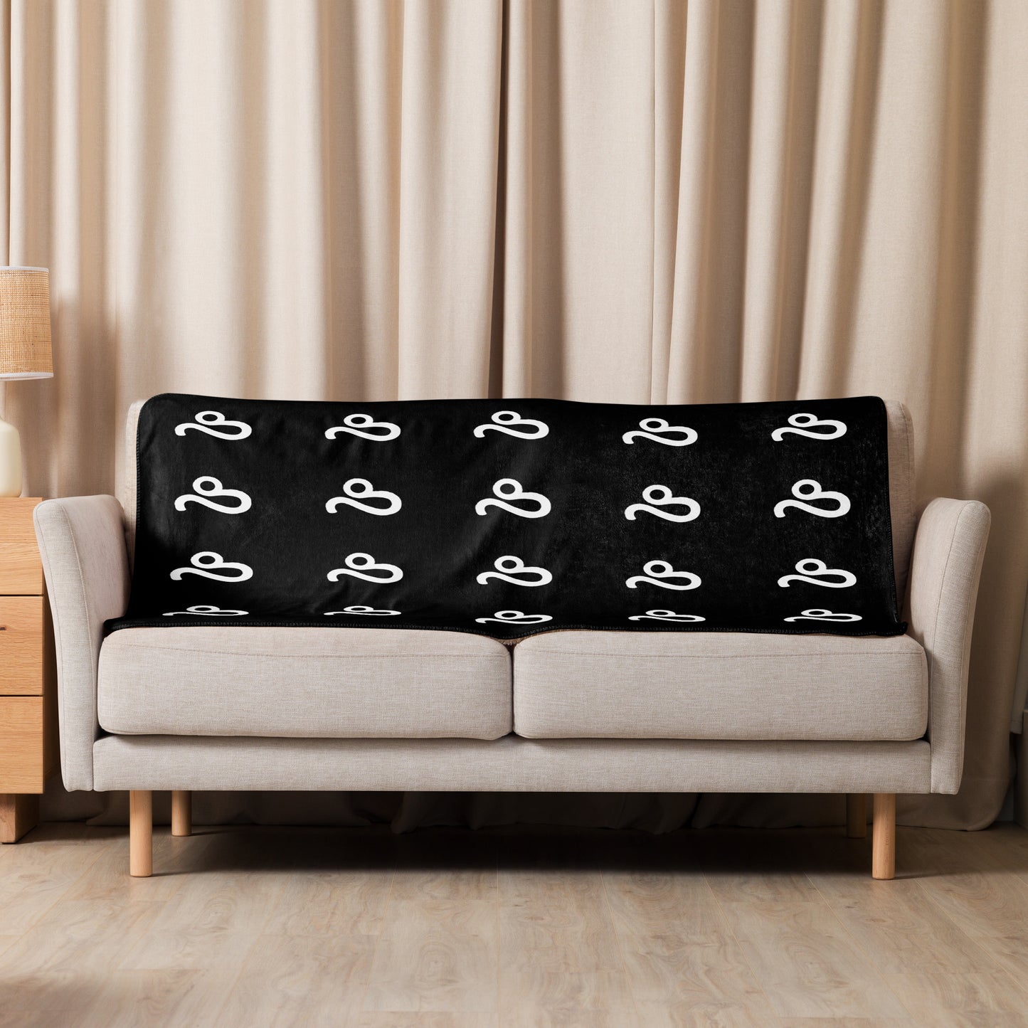 Leo Sherpa blanket Black